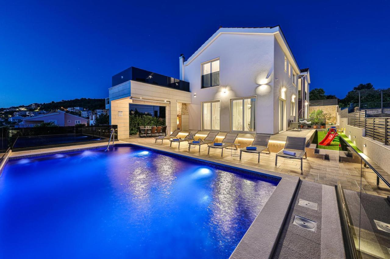 Villa Le Soleil Rogoznica  Bagian luar foto